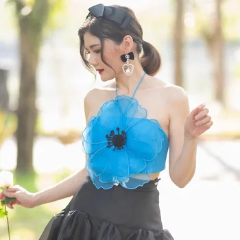 Короткий топ с 3D цветочными аппликациями, Корейская модная Летняя одежда для женщин, сексуальные топы с открытой спиной, майки