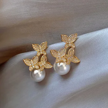 Новая Нежная Корейская мода, Великолепные Милые Серьги с подвешенным жемчугом в виде бабочки для женщин, Подарок для вечеринок для девочек, 3S880