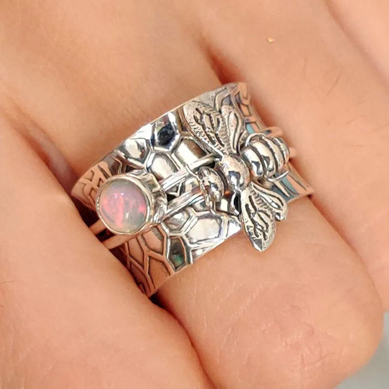 Роскошное Женское кольцо с большой Пчелой в виде животного Классического Серебряного цвета Обручальное кольцо С белым кристаллом и Лунным камнем Обручальные кольца для женщин